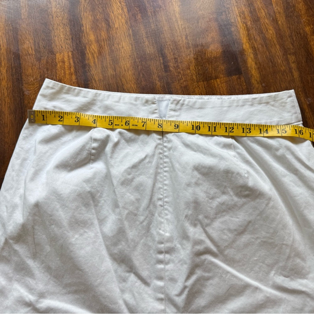 Banana Republic White Knee-Length Pencil Skirt for Work size 8 - Picture 5 of 6